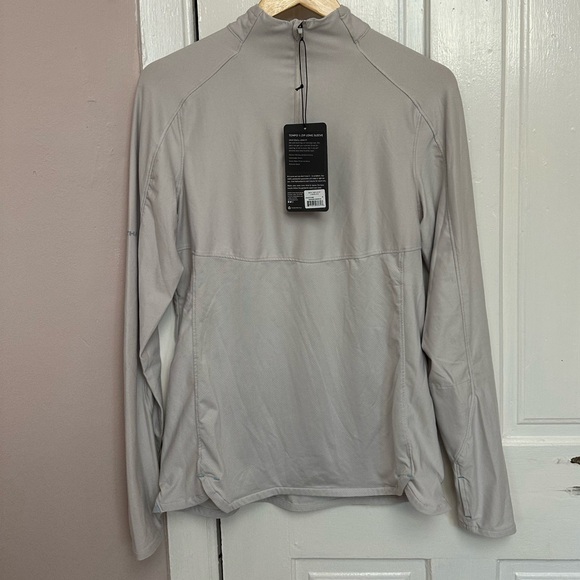 LISTING MOVED TO @wrenandfinch closet - Nathan - Tempo Quarter Zip long-sleeve - Picture 3 of 6